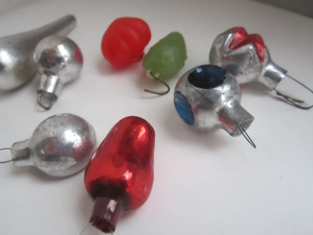 Елочные игрушки. 8 шт. Лот из чердака. 2