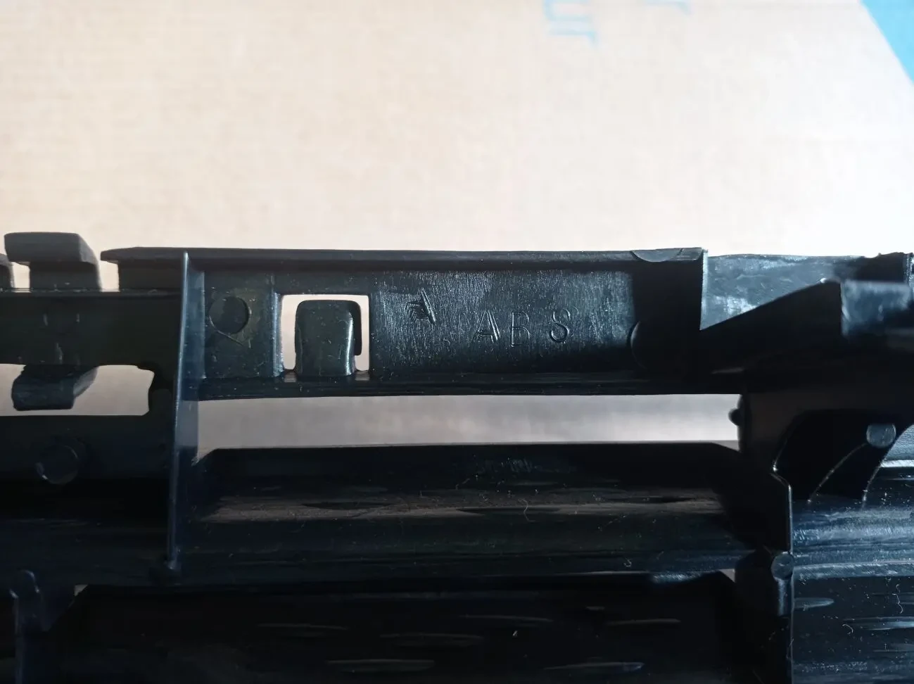 Решетка радиатора Vw Jetta 2 6