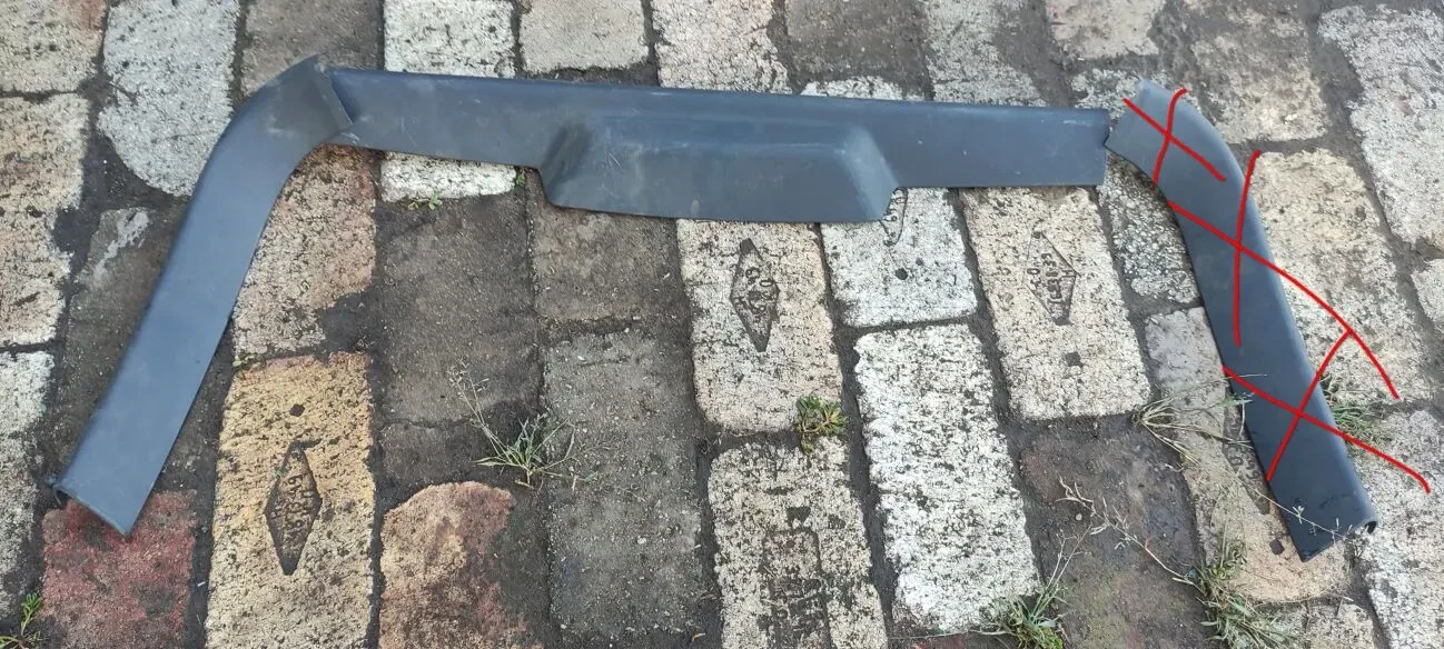 Приора 2171 в разборке