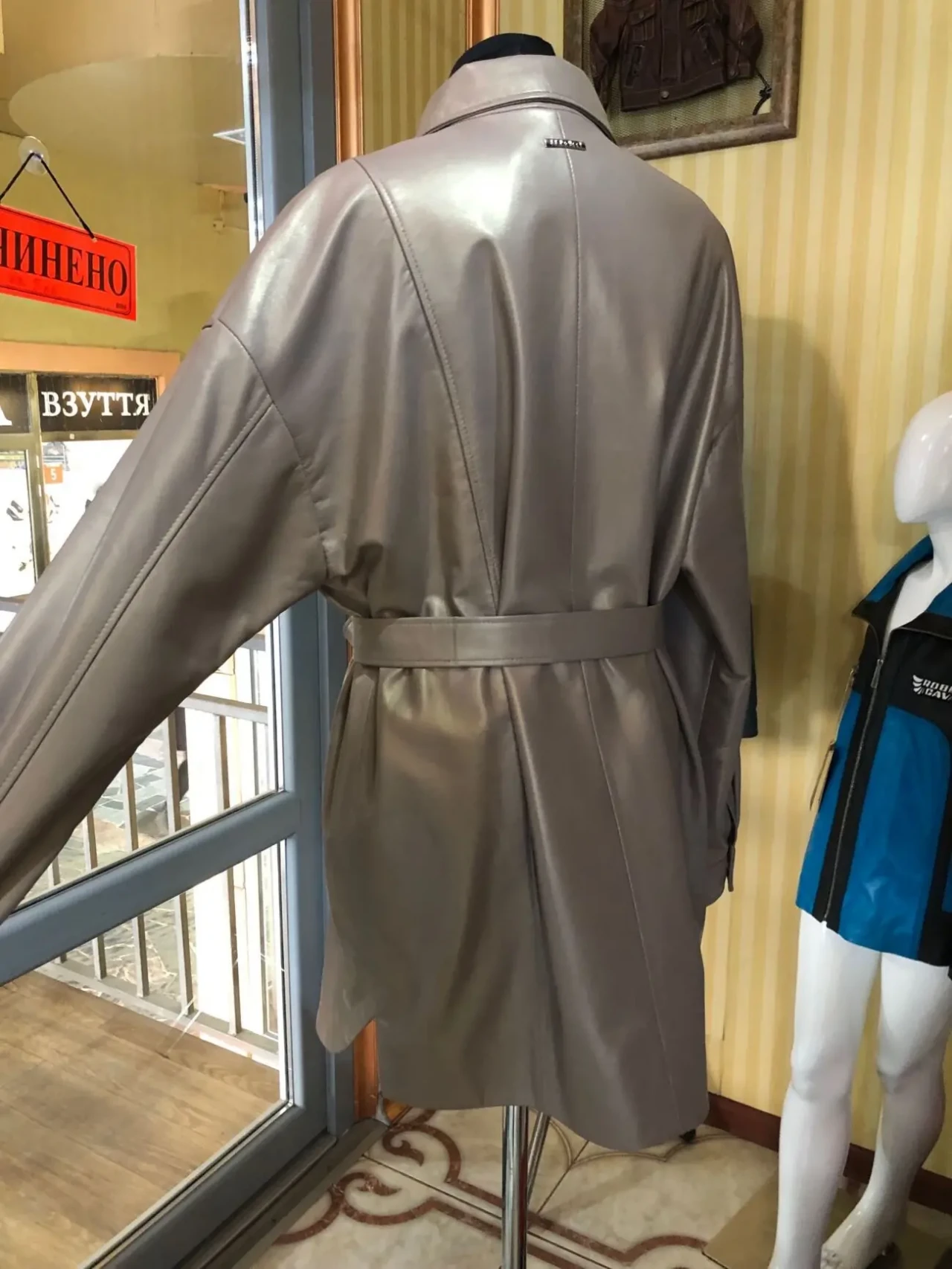 Куртки шкіряні сучасні 4