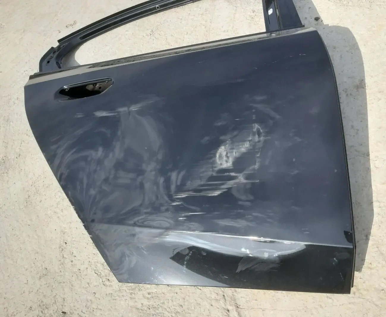 BMW 5 G60 Дверь задняя правая 41525A32EA8 7