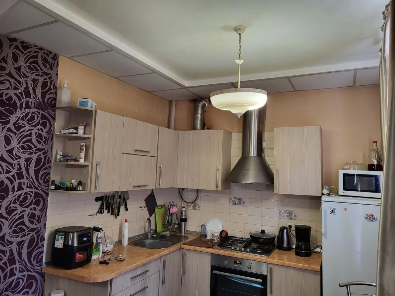 Продам 2кв, 50кв.м. пр.Шевченка/ Р.Кармена 3