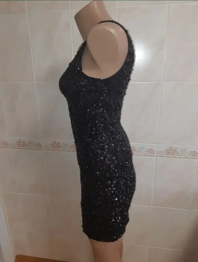 Сукня з паєтками 2