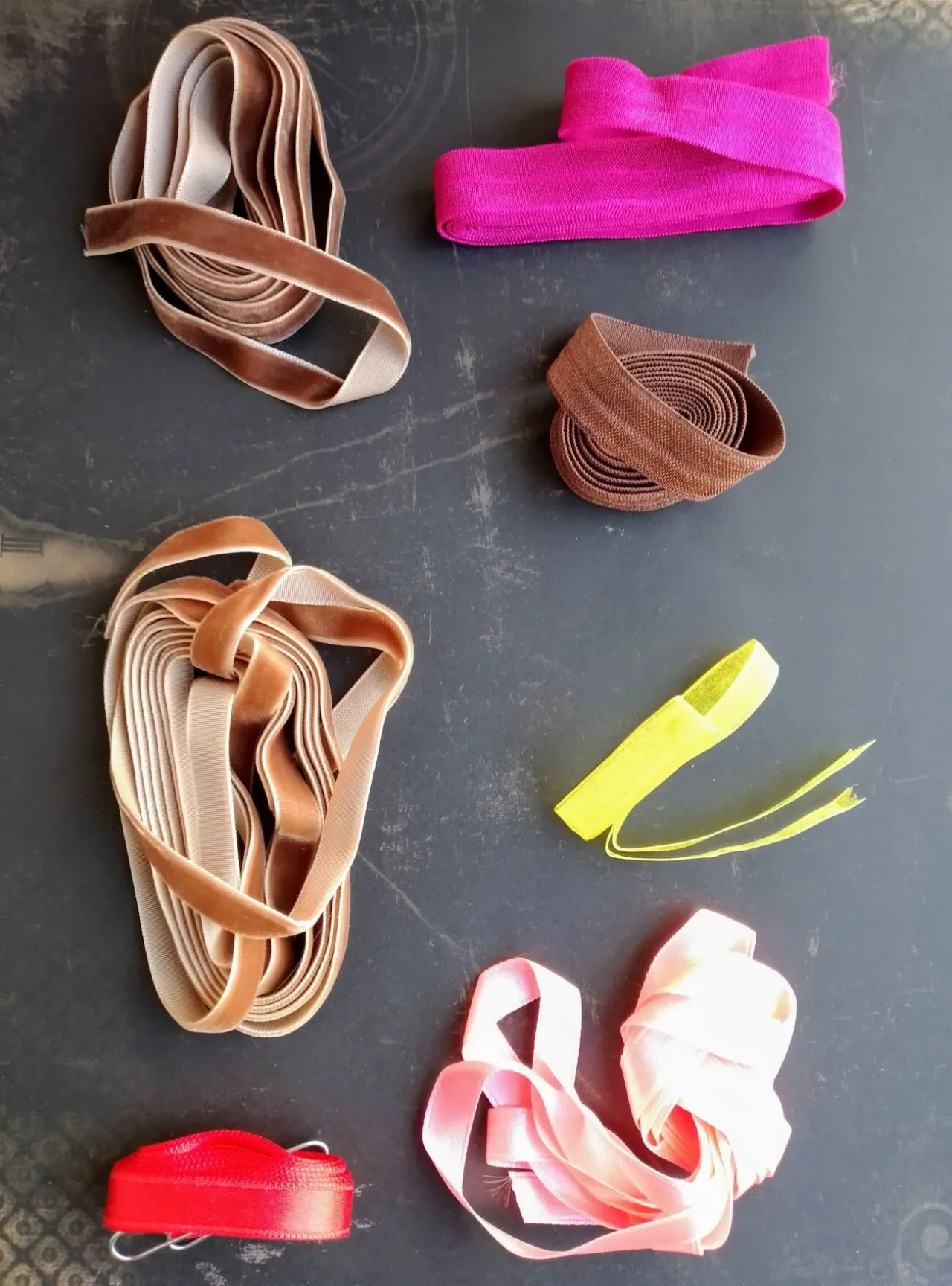 Косая бейка и трикотажная резинка коричневая красная 1 м. набор 4 вида