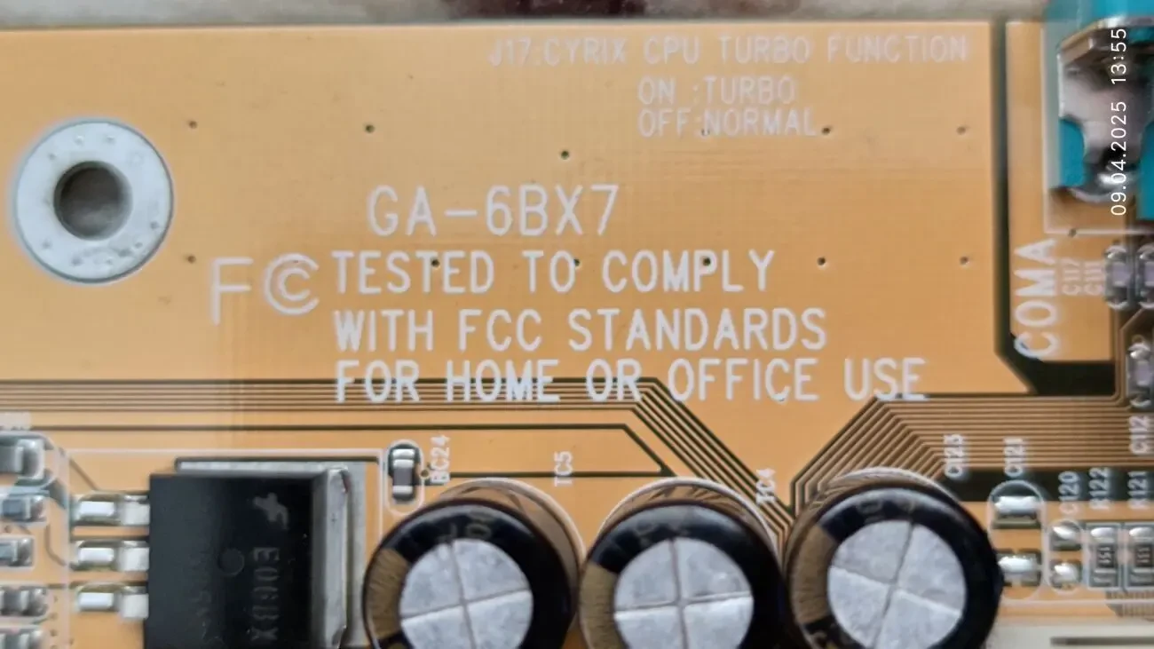 Материнська плата GA-6BX7(під ремонт) 2