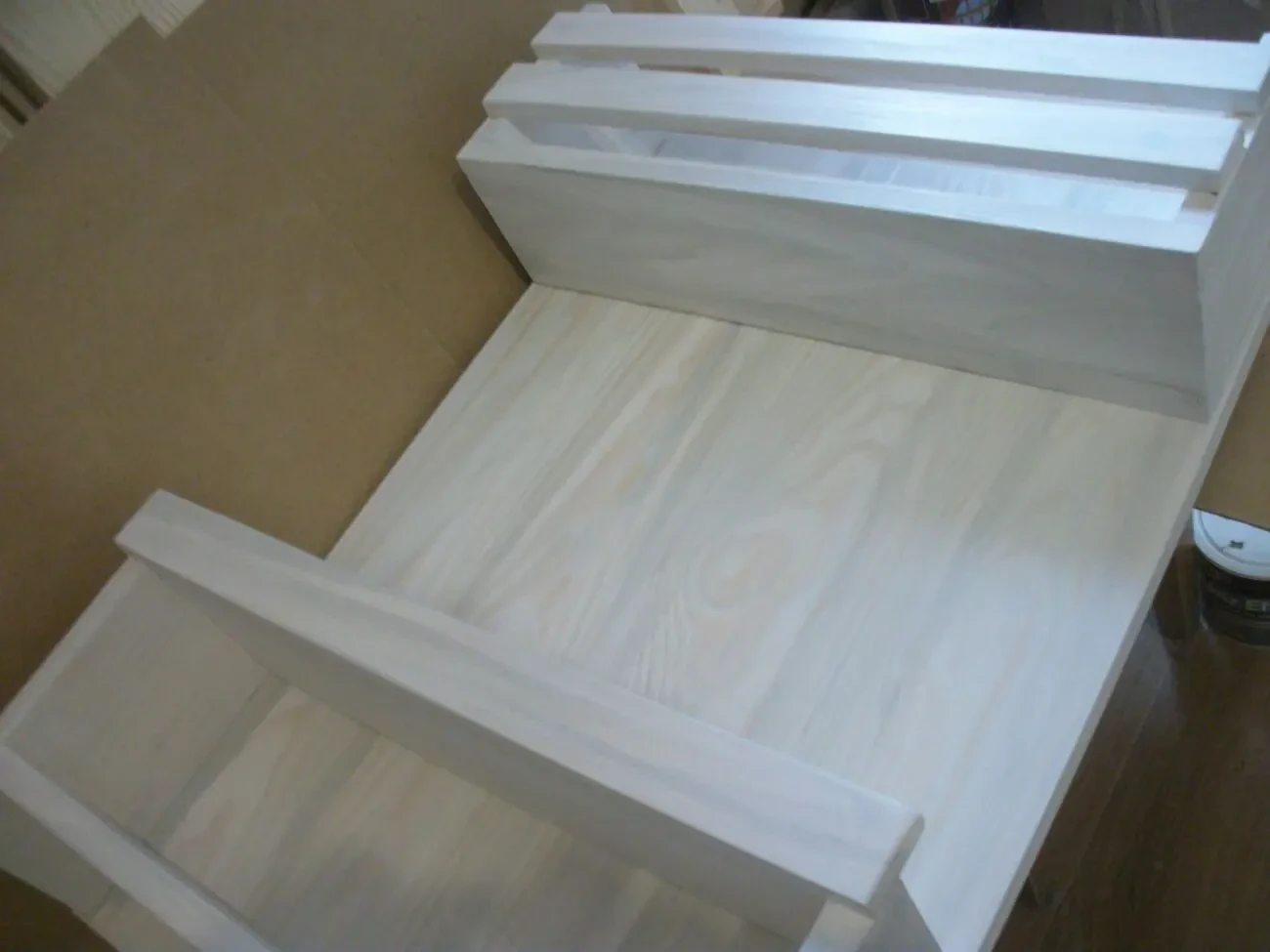 Дерев'яна полиця для ванної кімнати. 9