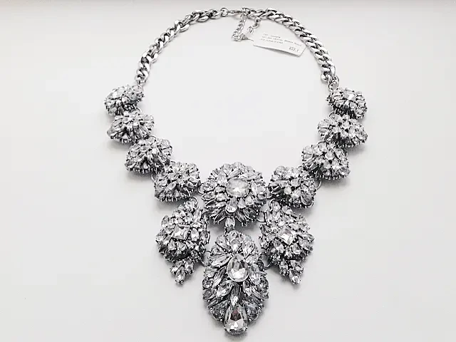 Женское оригинальное Колье