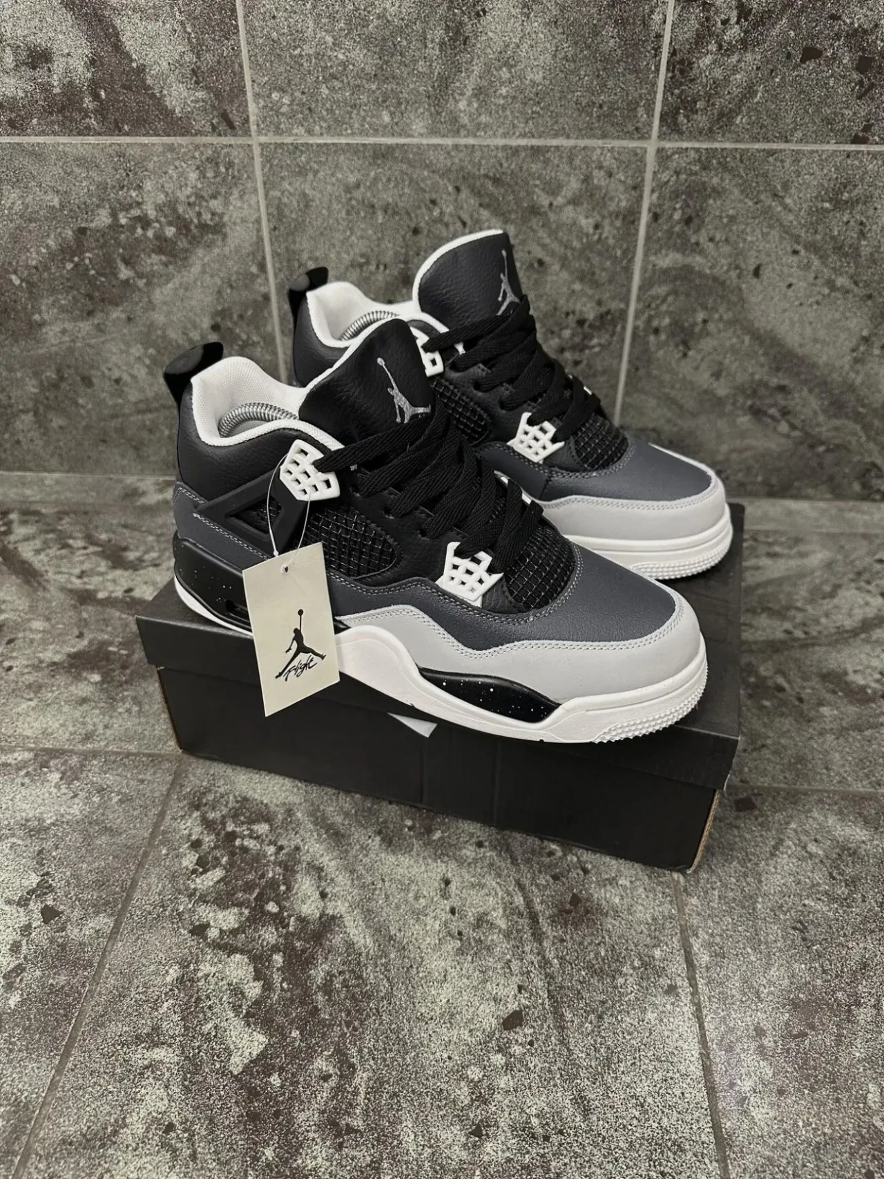 Кросівки Nike Air Jordan 4 Retro (cosmo)