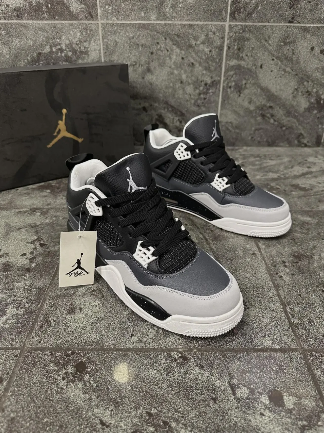 Кросівки Nike Air Jordan 4 Retro (cosmo) 2