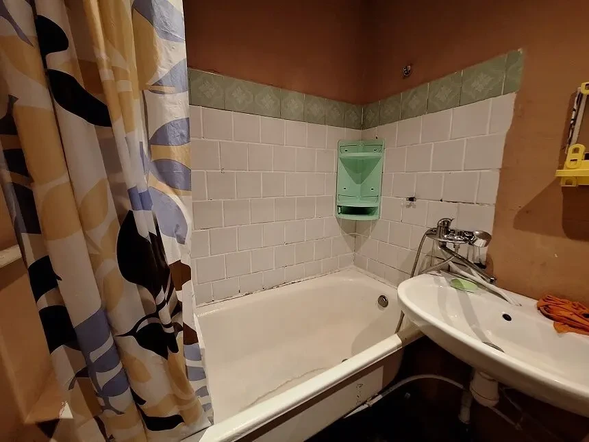 Продам 2-кім квартиру в ЦЕГЛЯНОМУ будинку, ПЗР 3