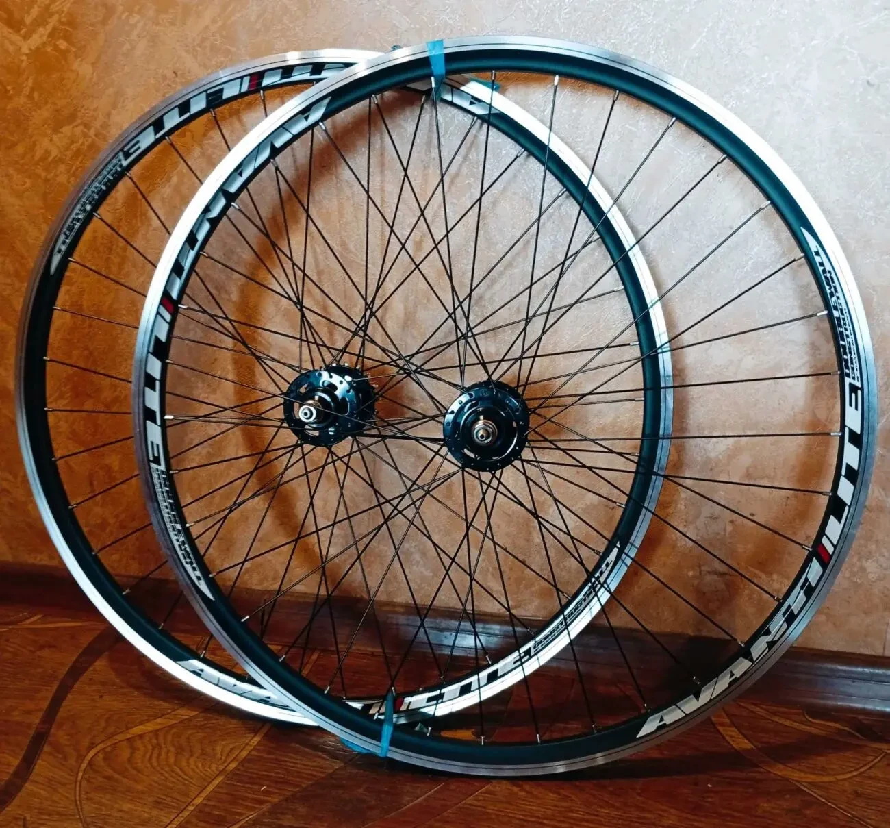 Вело колёса 28 дюймов Avanti Lite Фикс синг 4