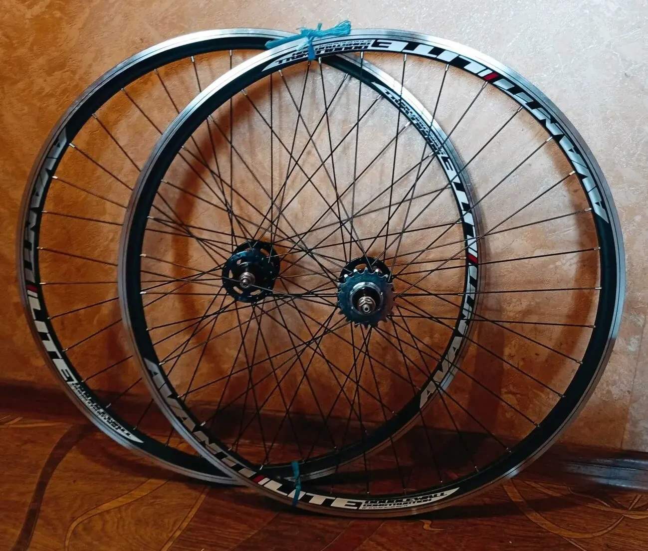 Вело колёса 28 дюймов Avanti Lite Фикс синг