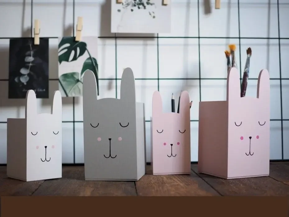 Декоротивні коробочки для квітів- Два ведмедики. 3