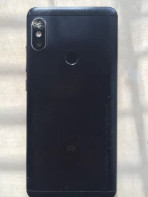 Смартфон ксиоми Redmi note 5 (4-64Гб)