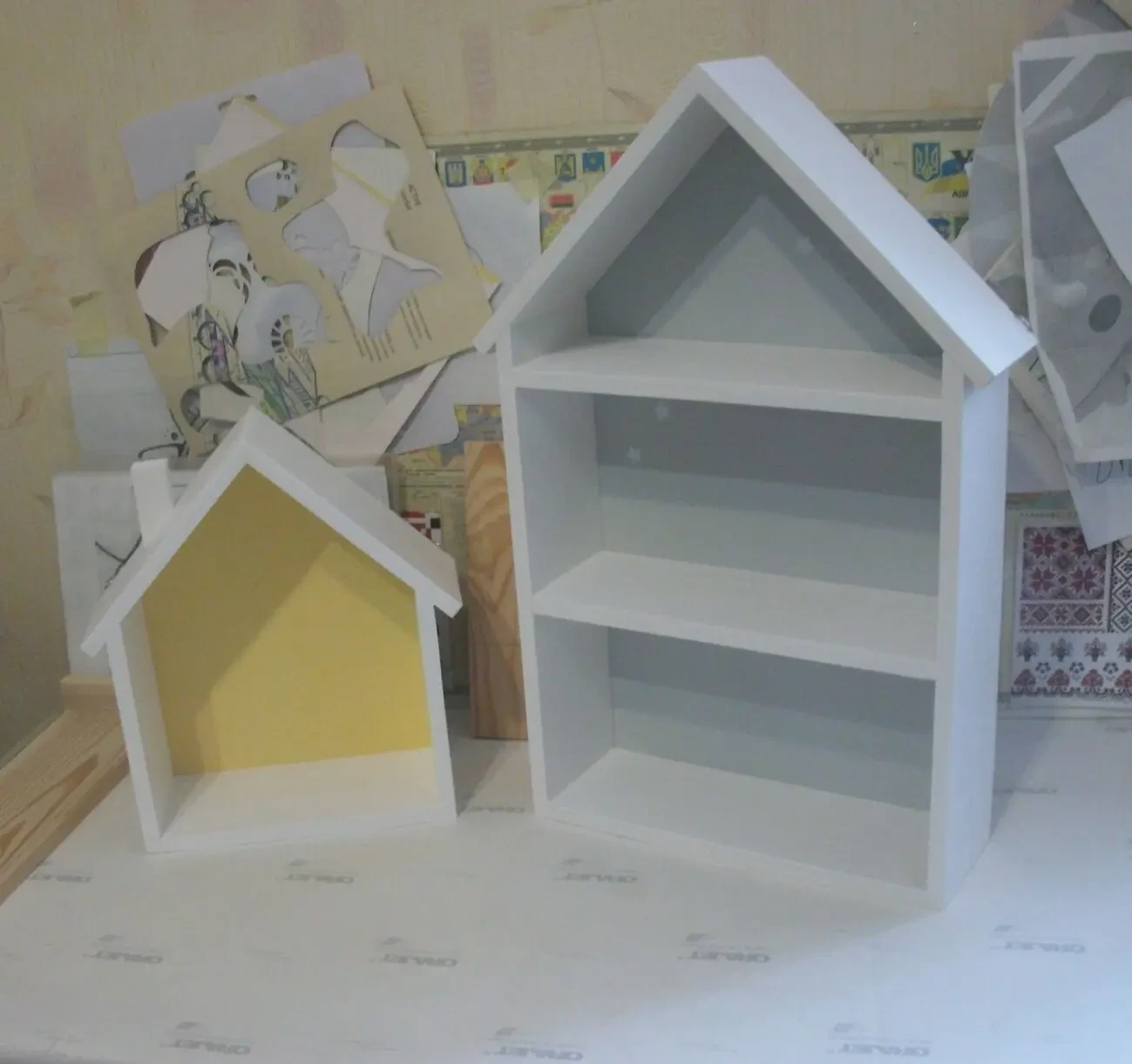 Домик-полиця для іграшок. Дитячий будинок .Полиці для іг 3