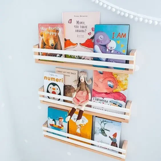Книжкови полици .Дитячі полици .Набір дерев´яних поличок 3 шт. 2