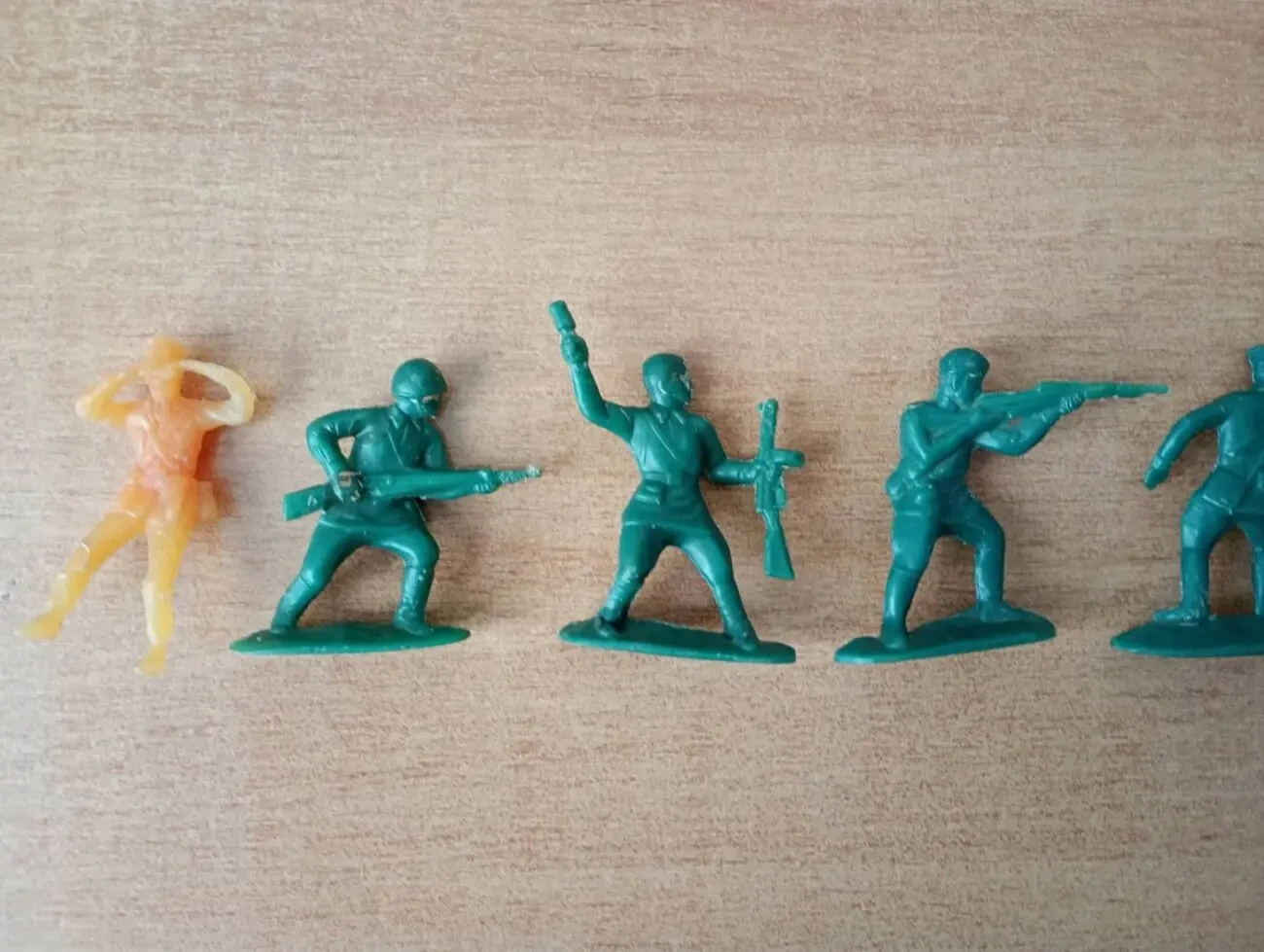 Солдатики - солдаты красной армии (СССР). 3