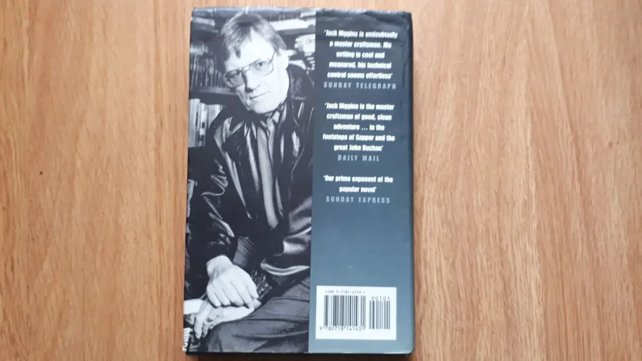 President's Daughter The Jack Higgins English книга на Английском 4