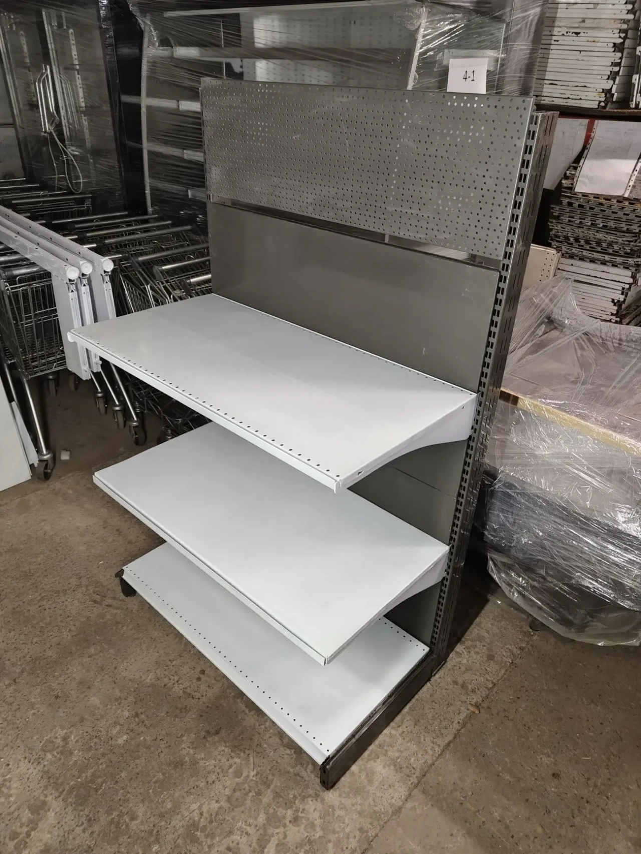 Стелаж металевий бу, стелаж торговий бу, пристінний стелаж, стелаж 5