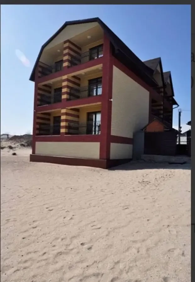 Действующий пансионат 1000 м.кв,Мариуполь 10