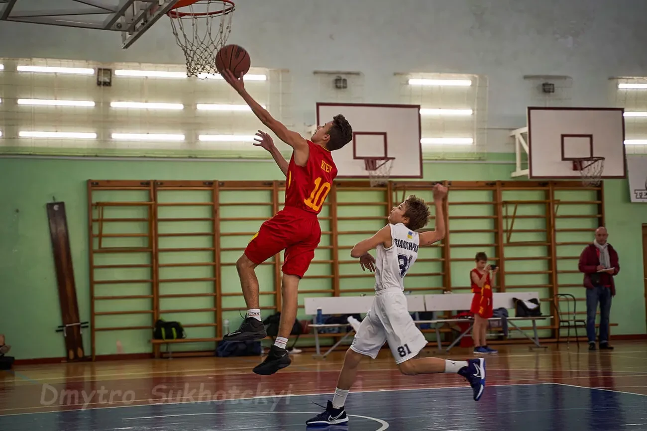 Секція баскетболу у Києві проводить набір в групи різного віку 4