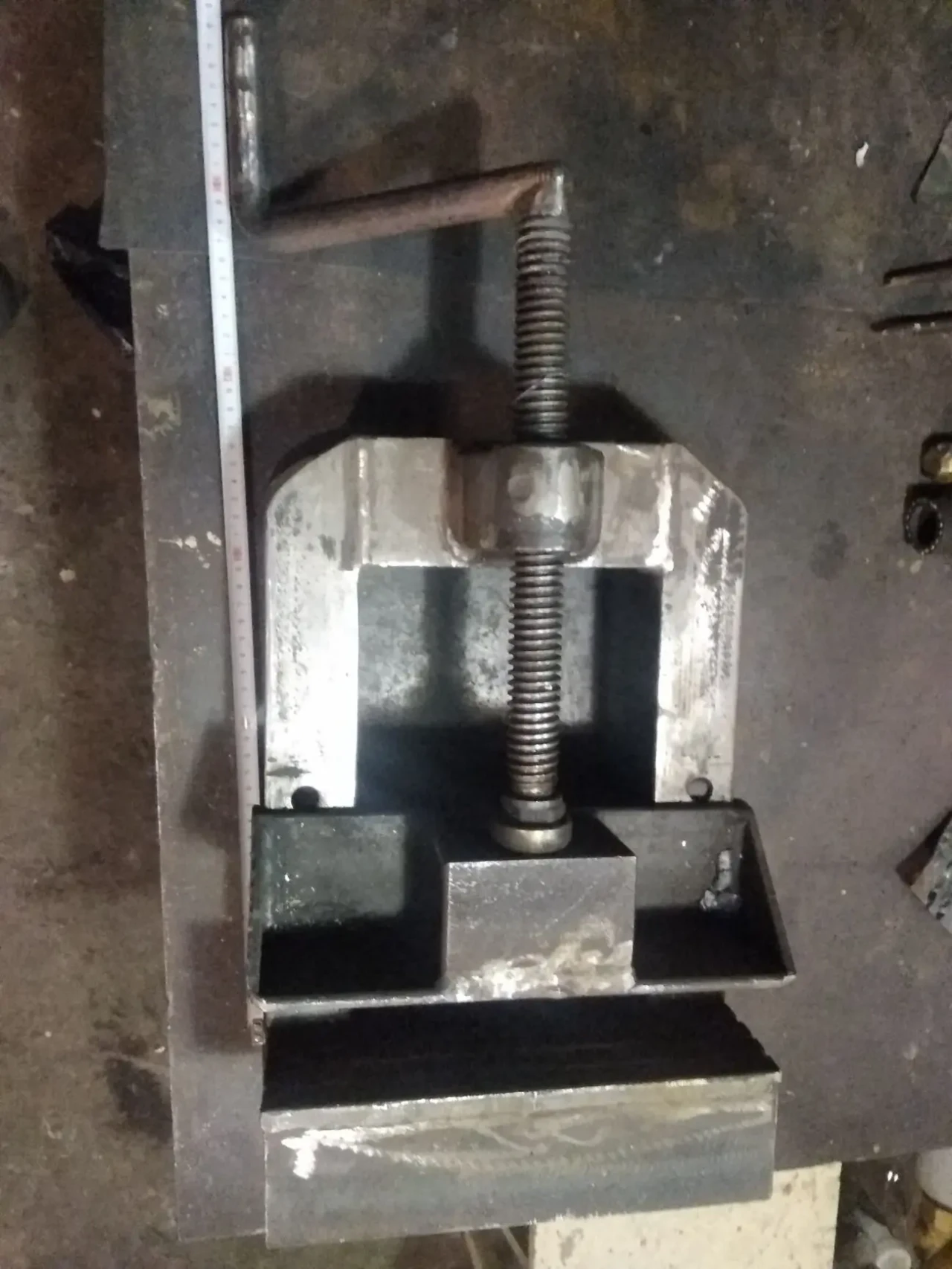 тисы слесарные 5