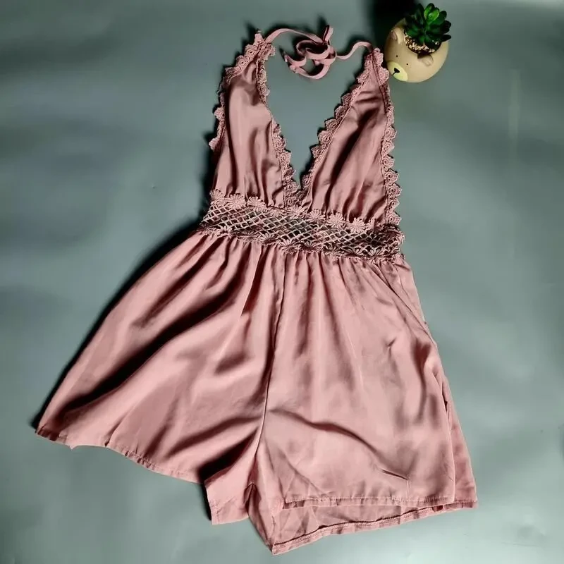 Рожевий міні-комбінезон із сітки та мережива 6