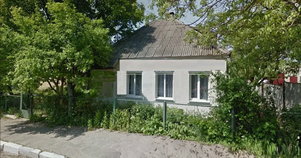 Продається затишний цегляний будинок у самому серці Здолбунова 3