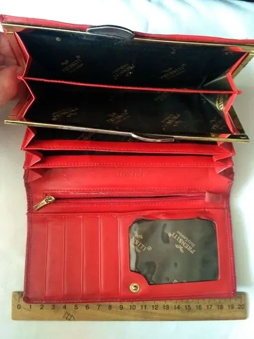 Кошелек Prensiti Italy Leather красный цвет, многофункциональный 3