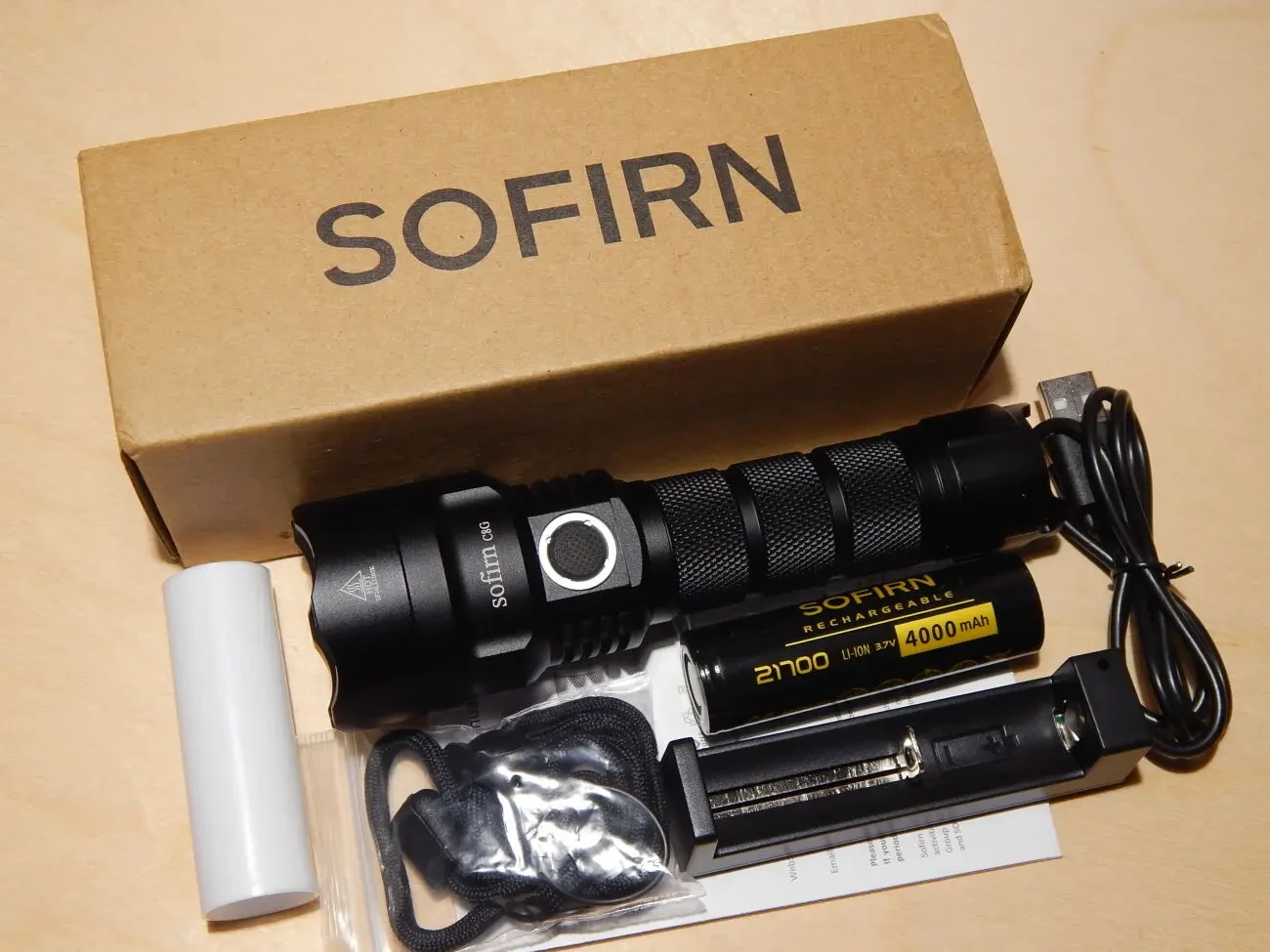Фонарь Sofirn C8G. Дополнительный акк 21700, 5000 mAh 3