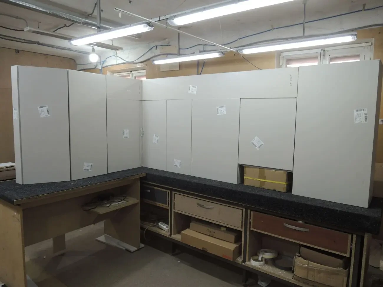 Продам угловую кухню 3,26 х 1,58 Харьков 3