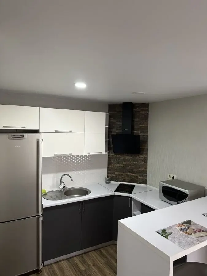 здам 2 квартиру в довгострокову оренду 10