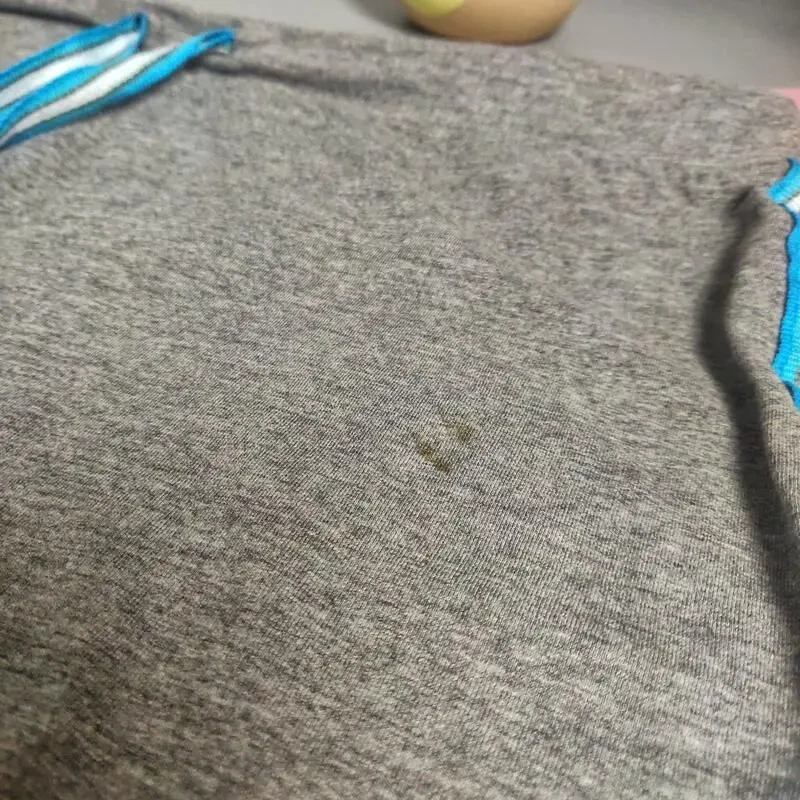 Спортивні жіночі шорти сірого кольору 4