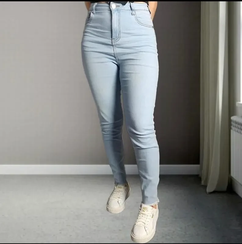 Джинси жіночі з високою посадкою завужені блакитні 2