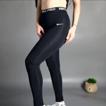 Чорні жіночі лосіни nike