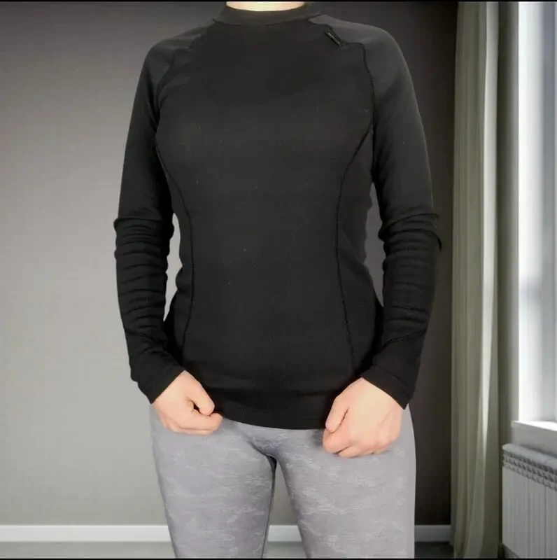 Чорна термо кофта для жінок від decathlon,розмір m 2