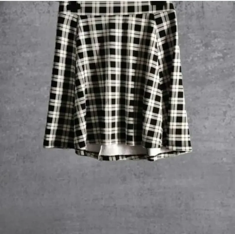 Стильна жіноча повсякденна спідниця у шашечку 2