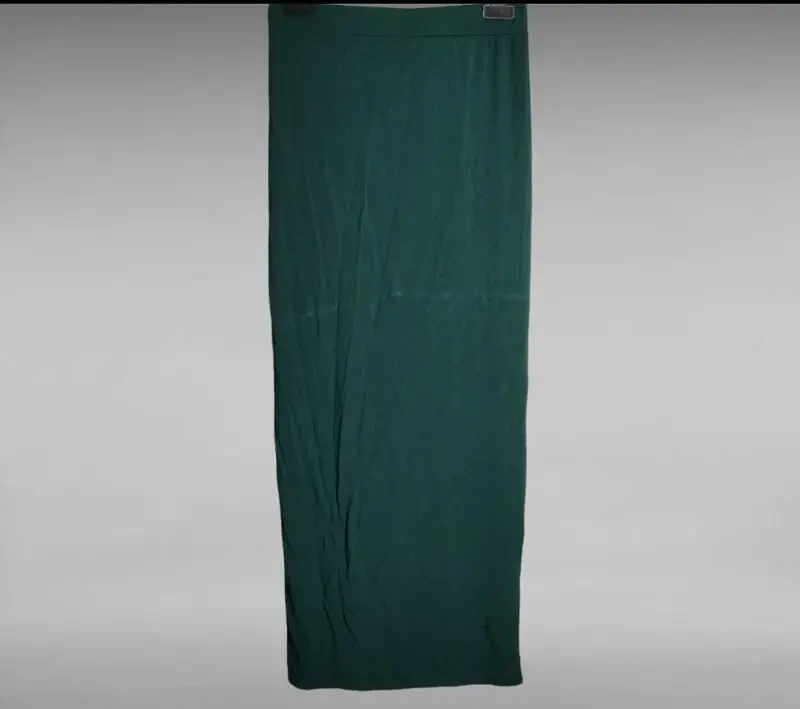 Жіноча максі спідниця з розрізом збоку 2