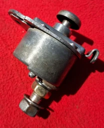 Масса кнопка авто с/г б/у ссср