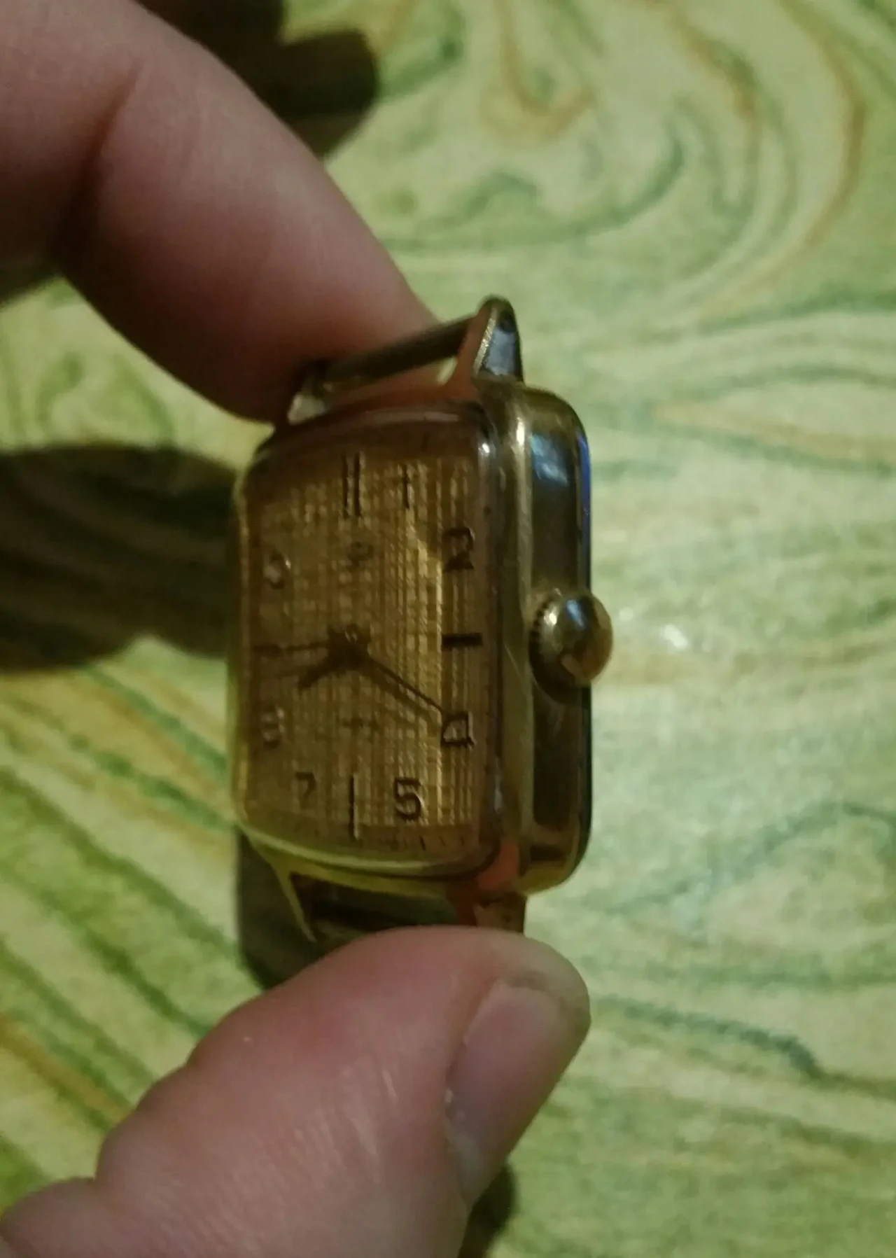 Редкие часы Заря золото Пензенский часовой завод 21 камень 4