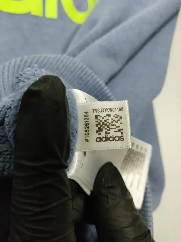 Оригінальна утеплена толстовка худі з капюшоном від adidas жіноча 10