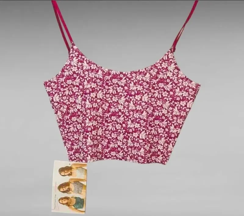 Червоний безшовний топ з регулюючими бретелями 3