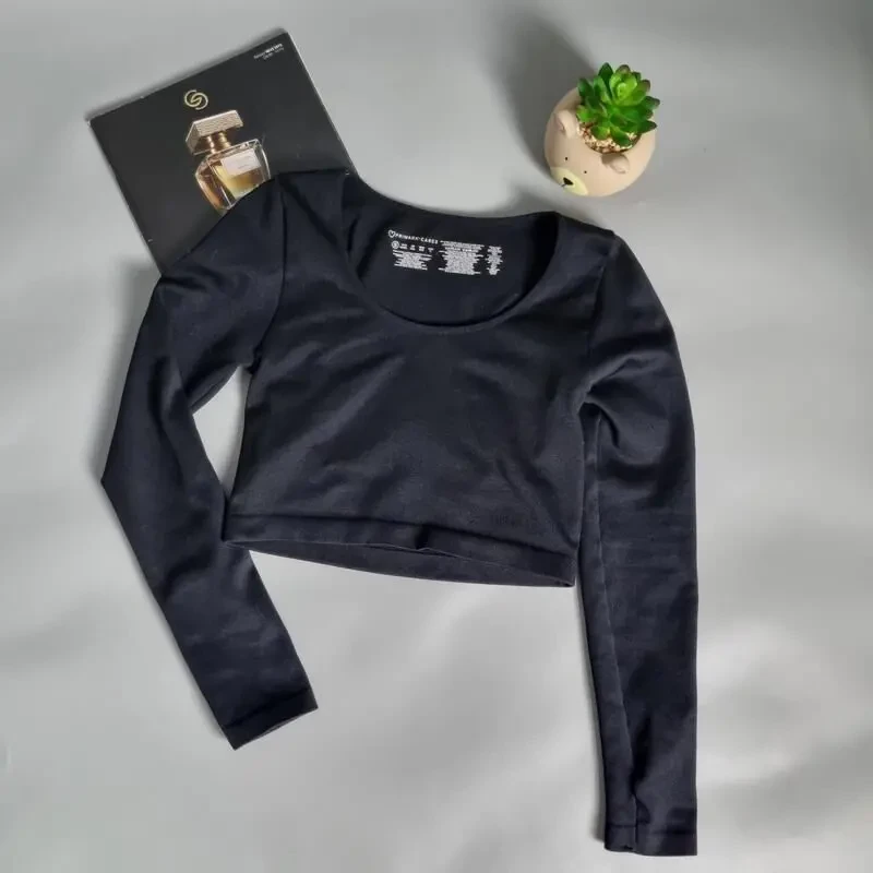 Базовий укорочений топ із довгим рукавом 3