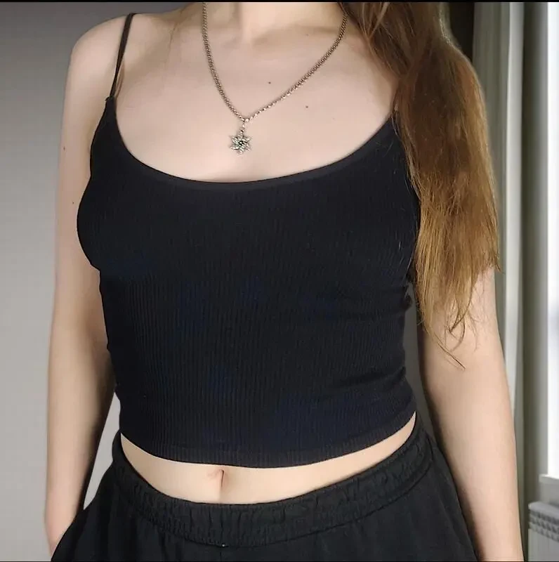 Жіноча майка-топ чорного кольору 4