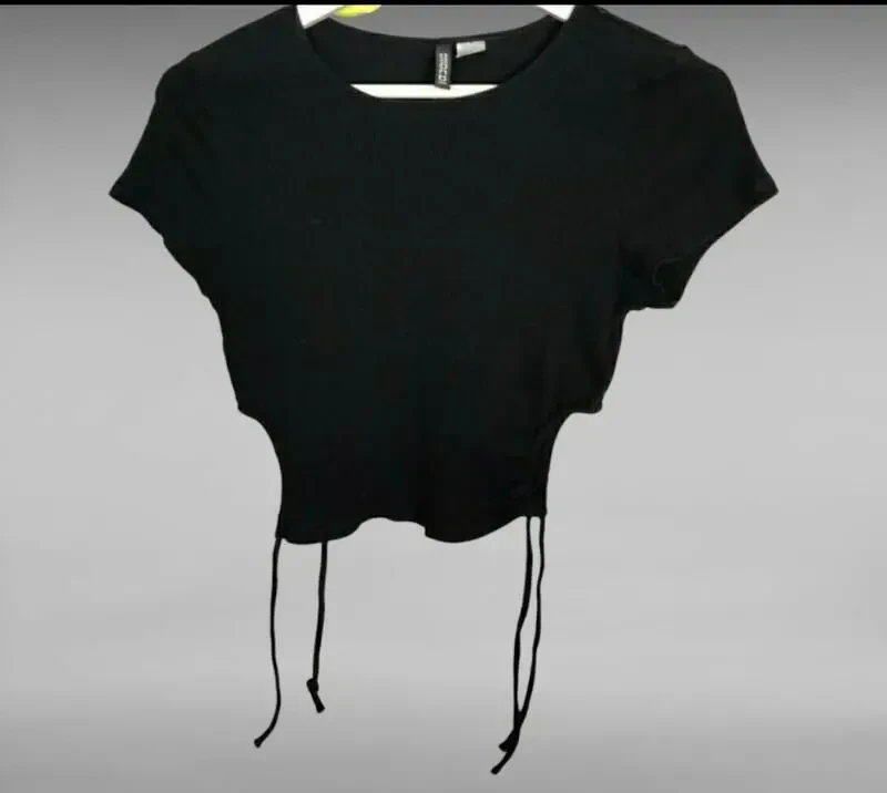 Жіноча футболка топ на зав'язках 3