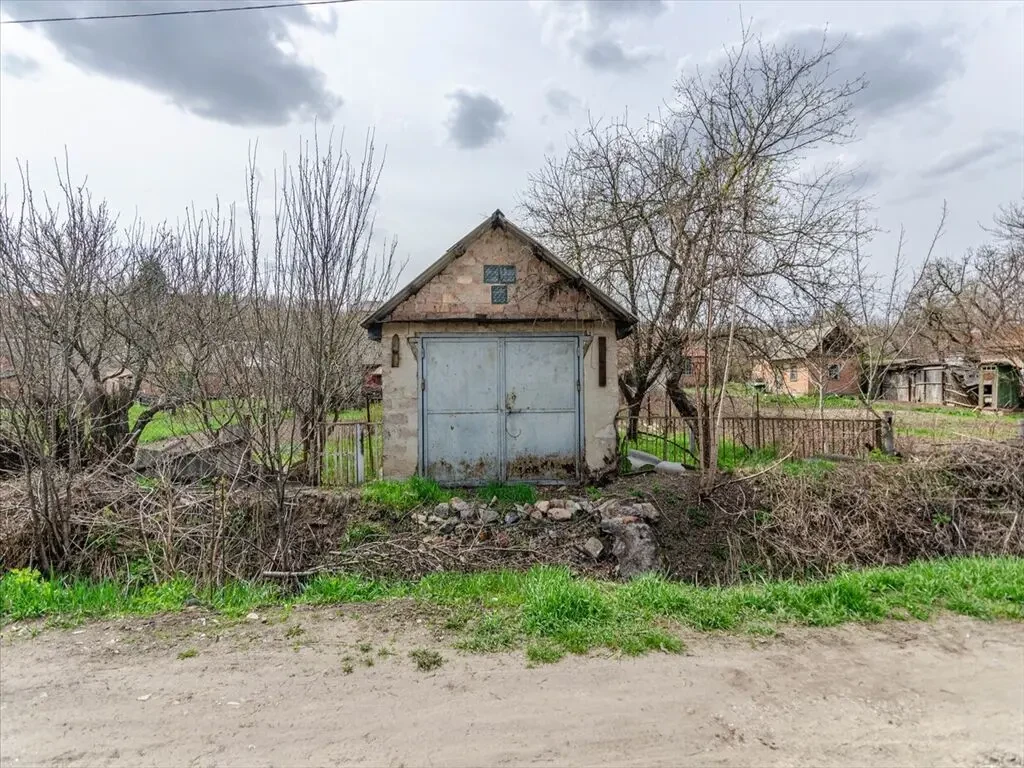 Частина будинку з окремим двором у місті Полтава 4