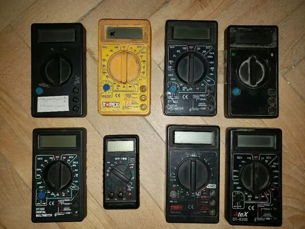 Цифровые мультиметры DT-830 и DT-832, рабочие и на запчасти. 3