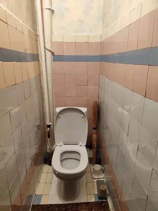 Продам 2 кім кв на лівому березі 8