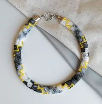 Прикраса із бісеру кольє-джгут Емоція