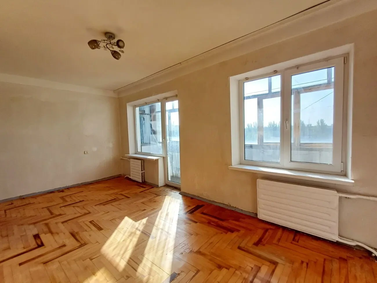 Квартира, 2 кімнати, вул.Авраменко 14, балкон 6м